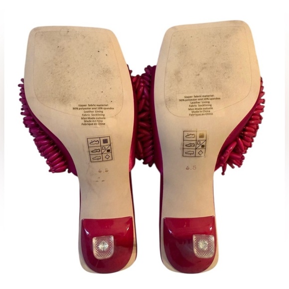 Jeffrey Campbell Kinsley Beaded Heels -
Size 6.5
In excellent like-new condition - Picture 3 of 7